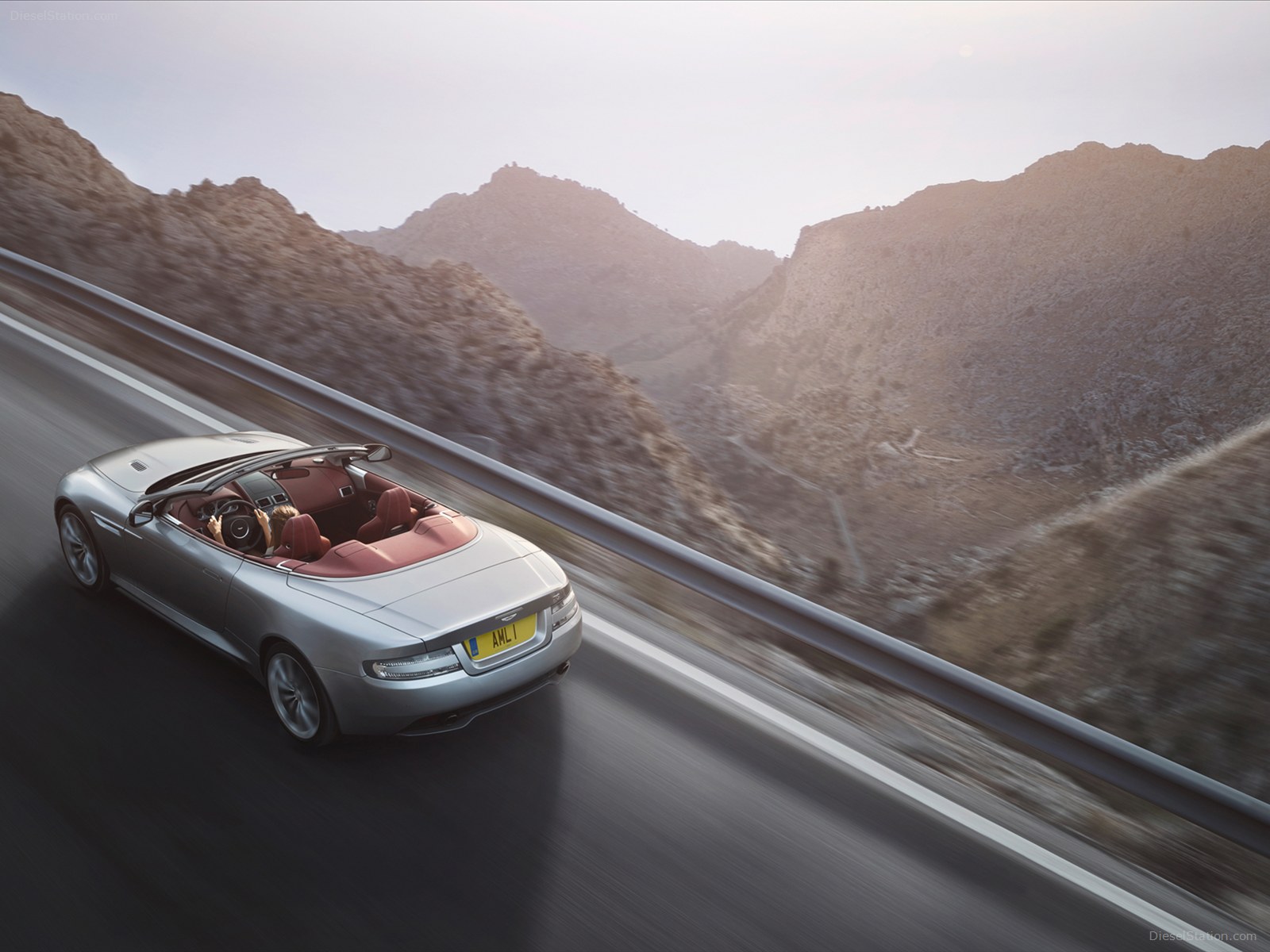 Aston Martin DB9 2013